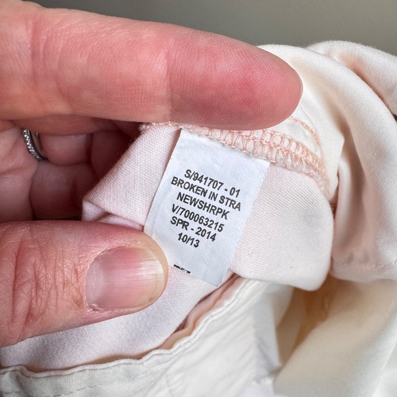 GAP Broken-In Straight Khakis Pale Pastel Pink Size 16 - Picture 7 of 7